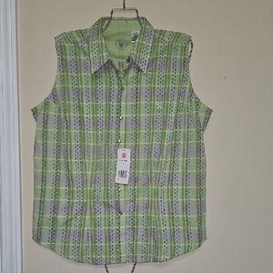 NWT- Ultra 20X- Large- Women's Classic sleeveless button-up shirt